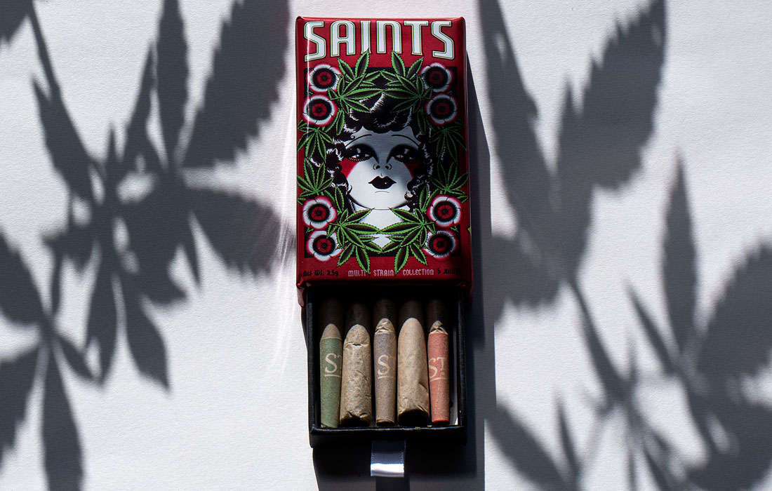 5 joint pack 3.5g of Saints Joints artists series